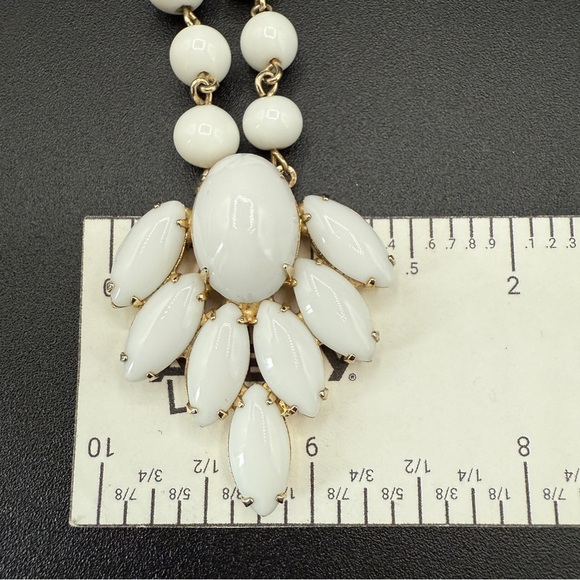 Gorgeous 1940s Milk Glass Prong Set Earrings and Necklace Set - Picture 10 of 17